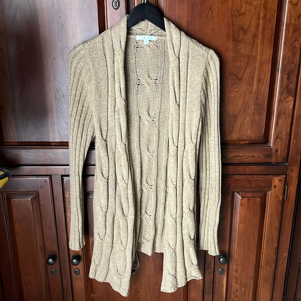 CAbi tan/brown cable knit cardigan with belt size Small (S)